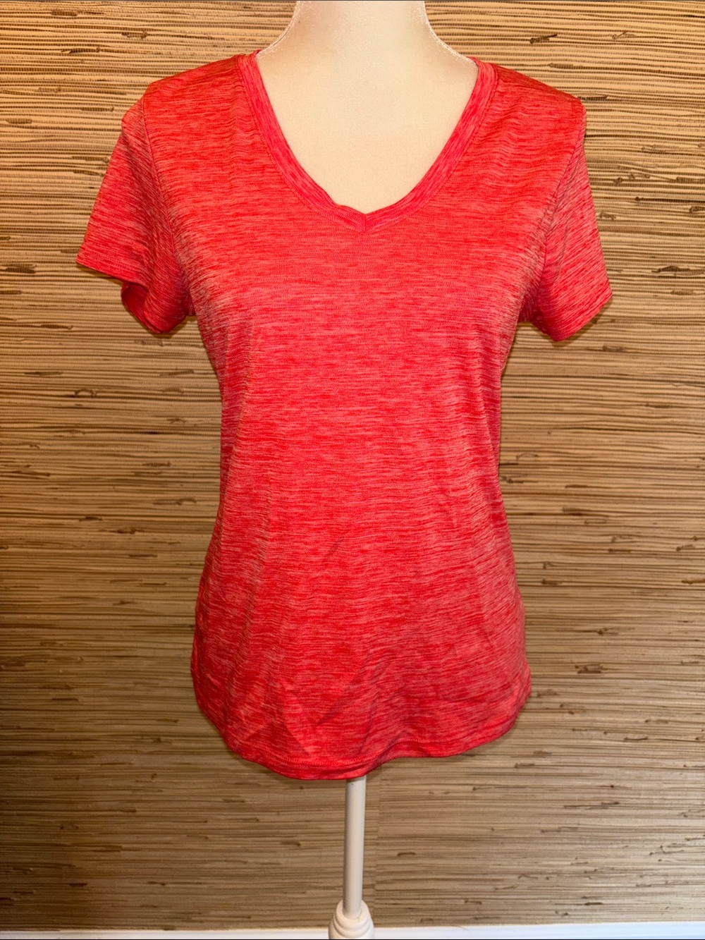 Sterling Performance Women's Heathered V-Neck Tee - coral large EUC!